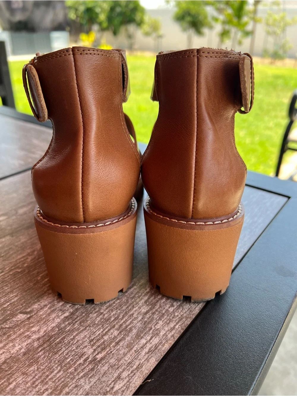 Blondo Hayslee Cognac Leather Water-Resistant Chunky Lug Wedge Sandals Size 7.5